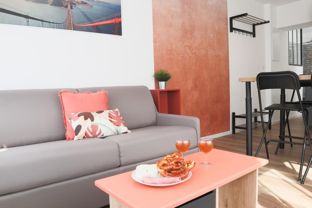 Ferienwohnung {Le Factory}, Proche Euroairport Saint-Louis  Exterior foto