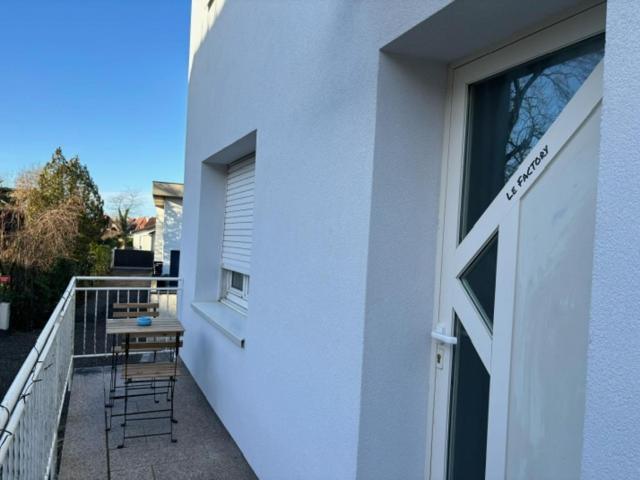 Ferienwohnung {Le Factory}, Proche Euroairport Saint-Louis  Exterior foto